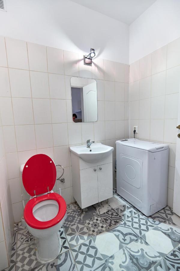 Stanford Aparthotel Gara De Nord Boekarest Buitenkant foto