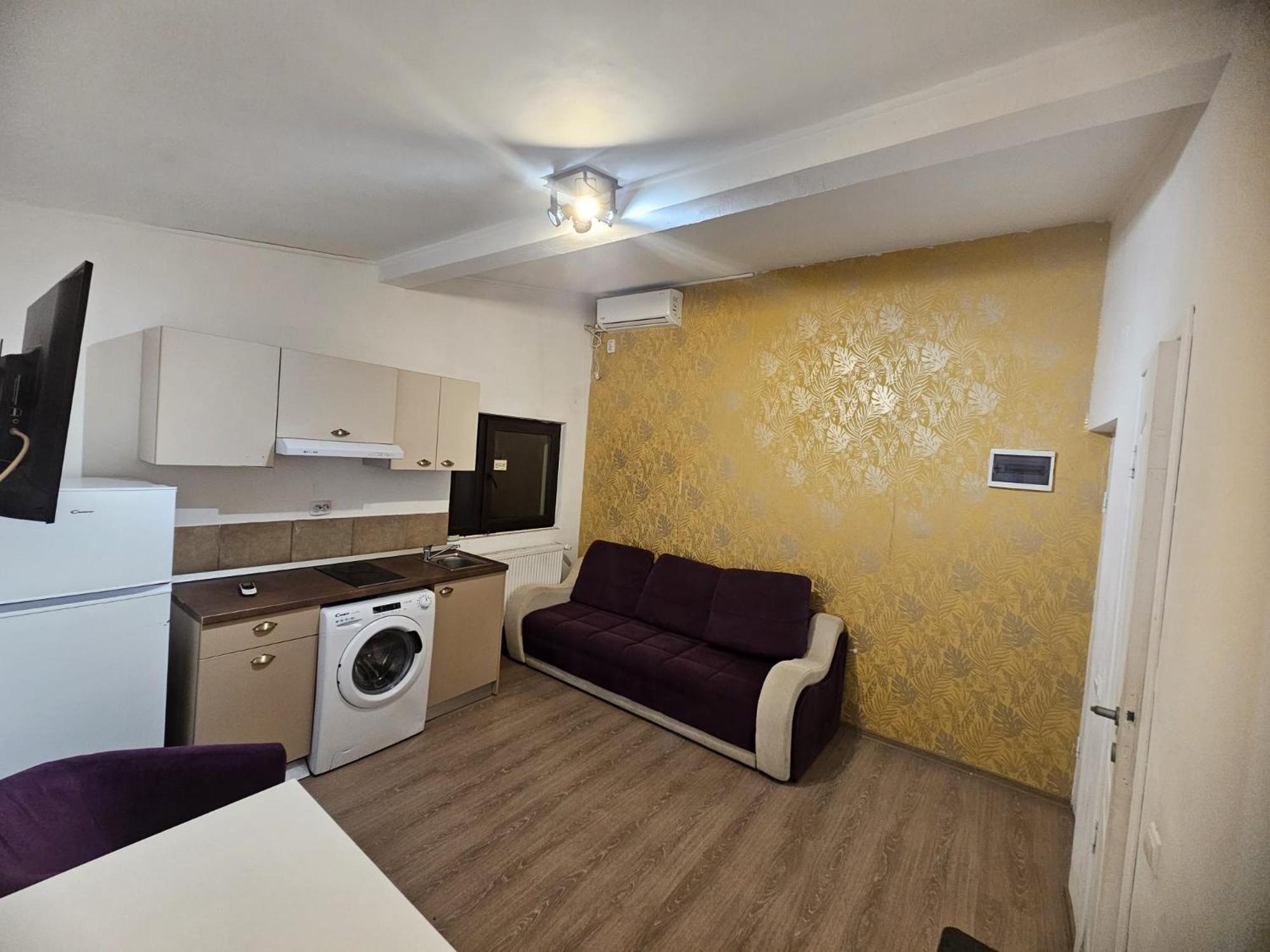 Stanford Aparthotel Gara De Nord Boekarest Buitenkant foto